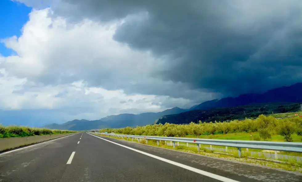 Η επέκταση των αυτοκινητόδρομων M1 και M7 θα ξεκινήσει το επόμενο έτος