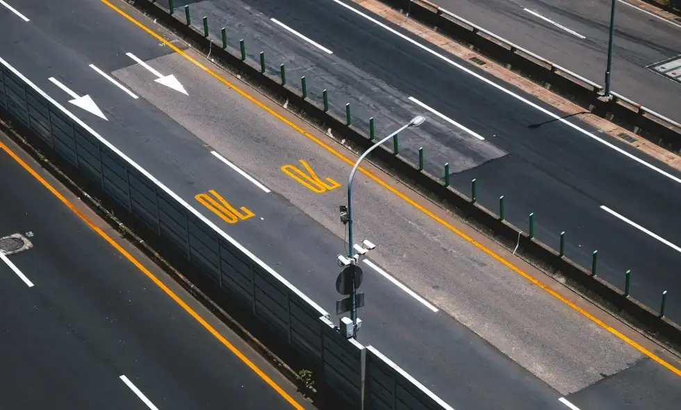 Veliko nesreč in zastojev na M7 in 7