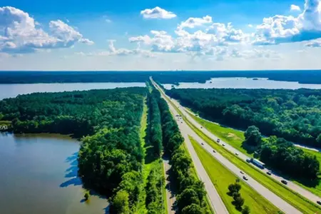 Jak można używać samochodu osobowego na węgierskich autostradach?